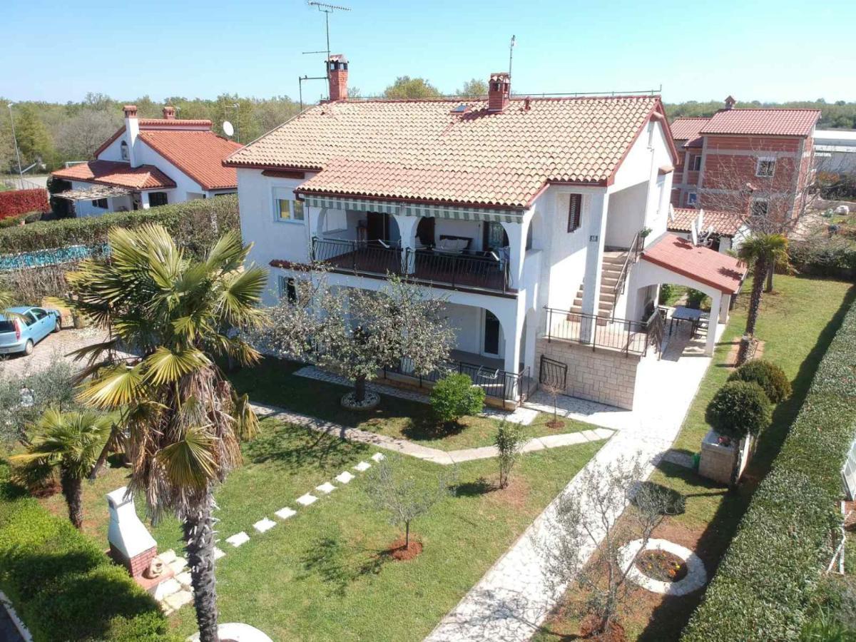 Villa Nina Poreč Exteriör bild