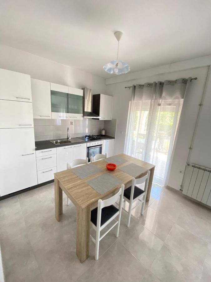 Villa Nina Poreč Exteriör bild