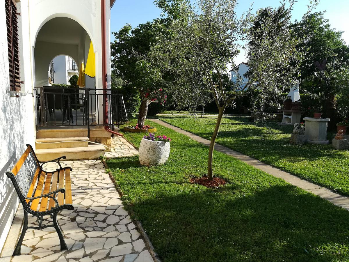 Villa Nina Poreč Exteriör bild