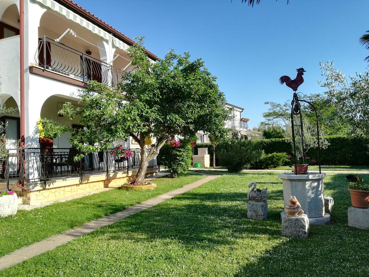 Villa Nina Poreč Exteriör bild